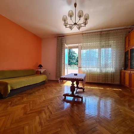 Fazanska 930 Daire