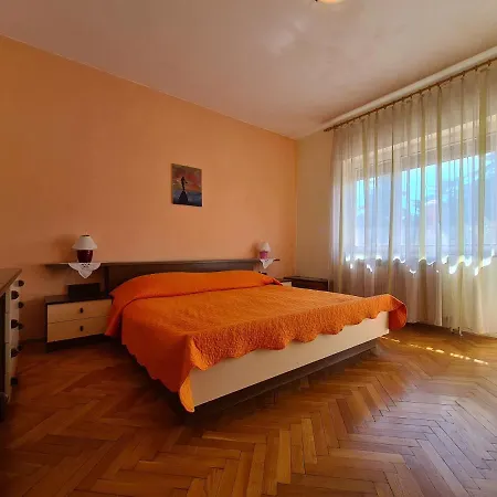 Apartment Apartments Fazanska 930 Fazana